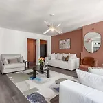 A42#Republique # Marais # 3Bedrooms # Paris03 # Ac