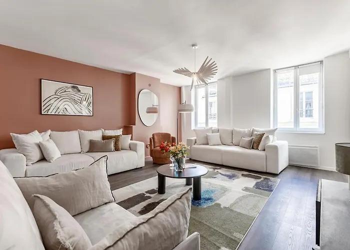 A42#Republique # Marais # 3Bedrooms # Paris03 # Ac