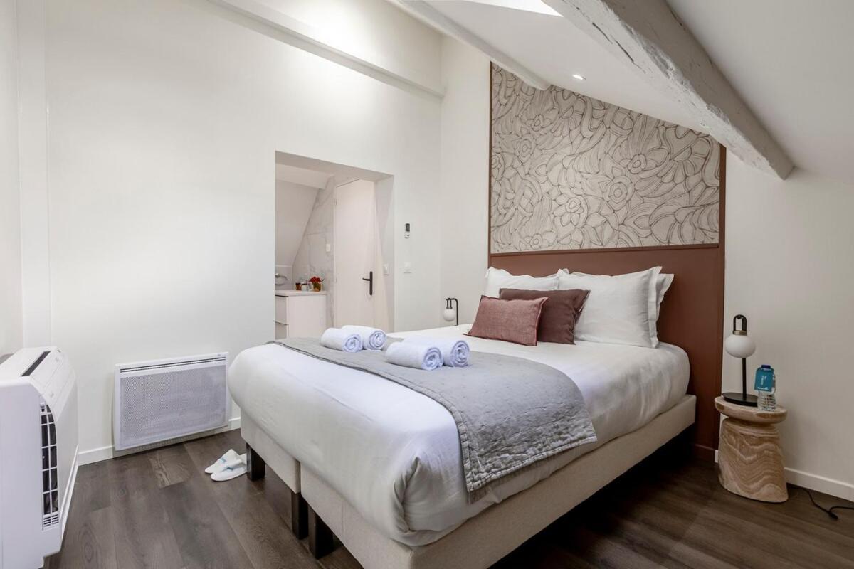 A42#republique # Marais # 3bedrooms # Paris03 # Ac Apartment