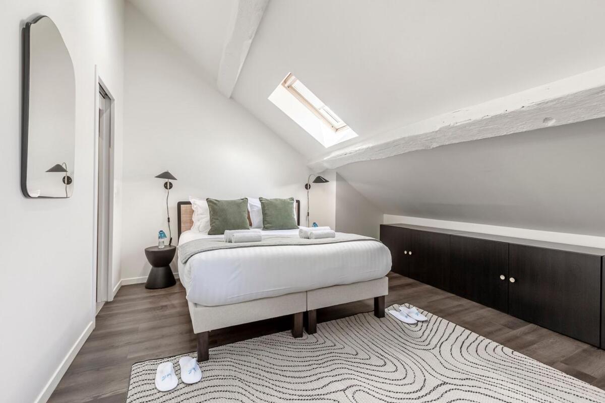 Apartment A42#republique # Marais # 3bedrooms # Paris03 # Ac Paris