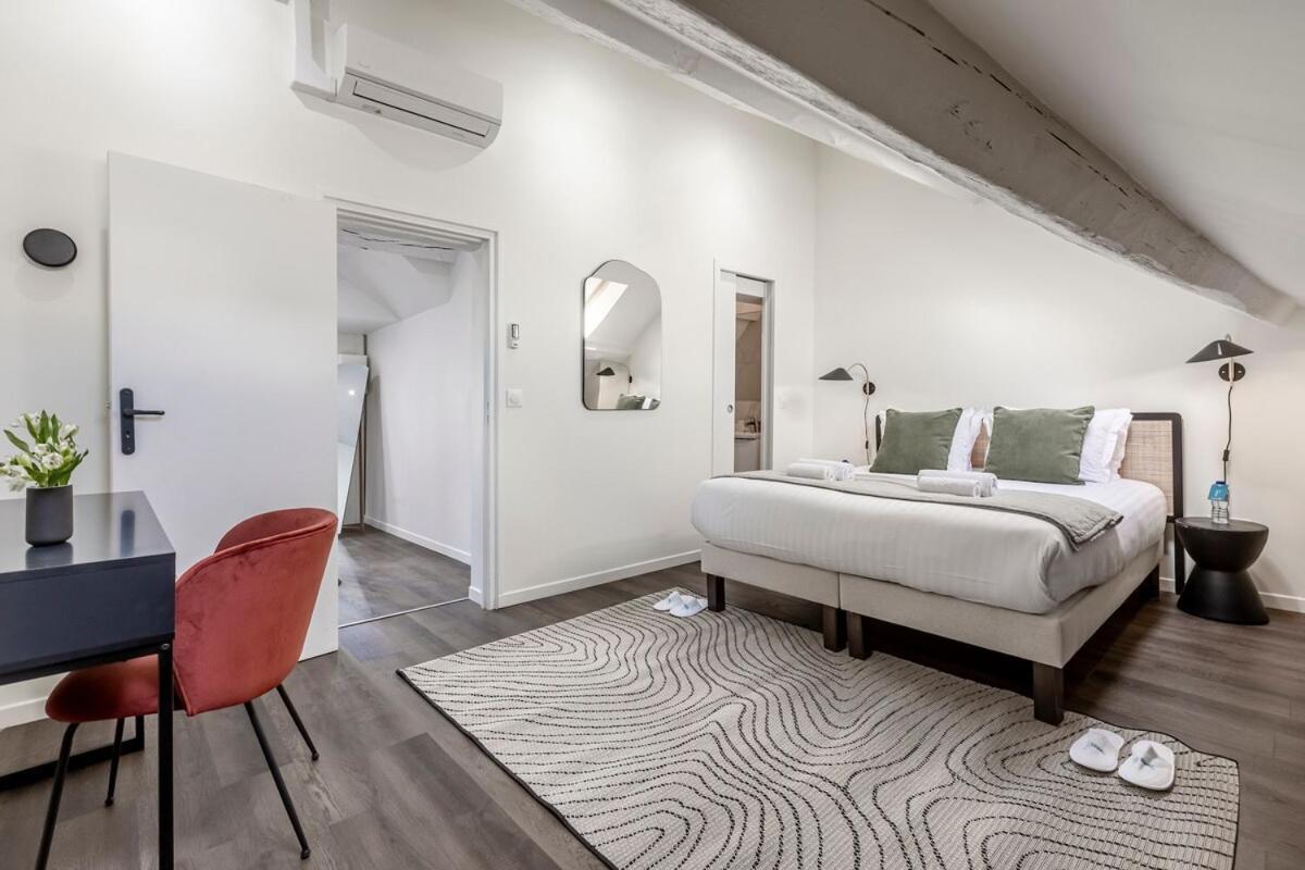 A42#republique # Marais # 3bedrooms # Paris03 # Ac Apartment Paris